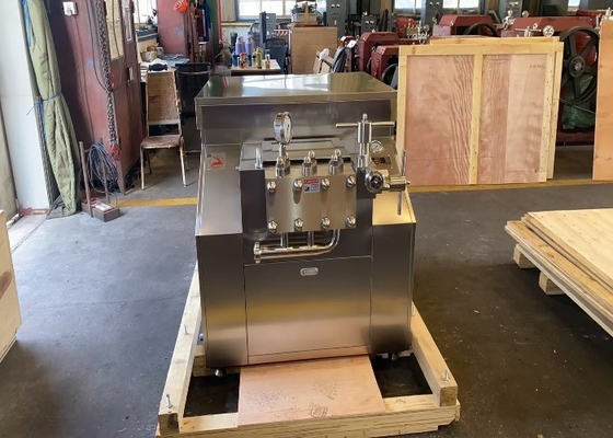 Điện áp 220V / 380V Juice Homogenizer cho 1500kg pha trộn nước trái cây mịn và kem